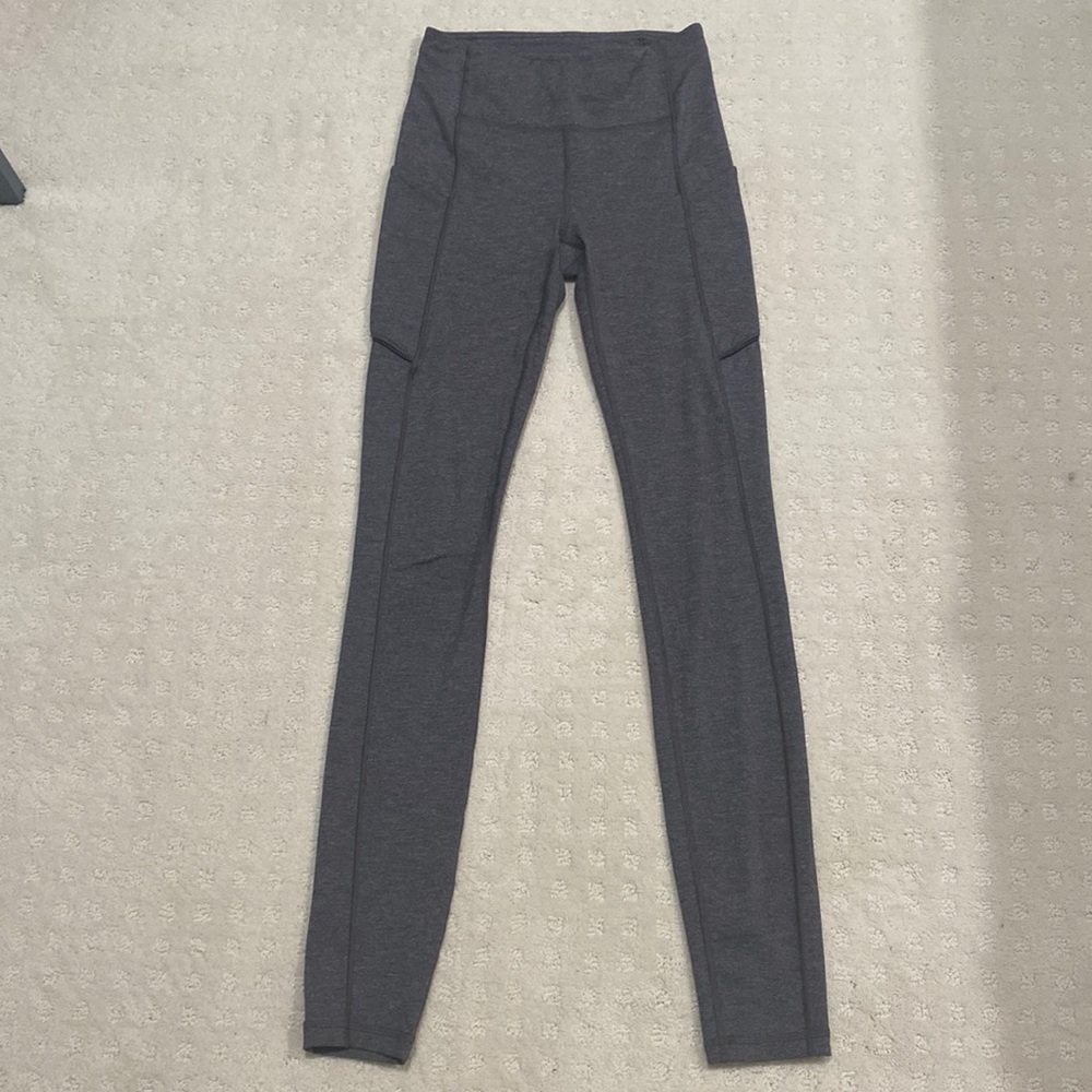 Lululemon grey high waisted leggings-pockets/back zipper
